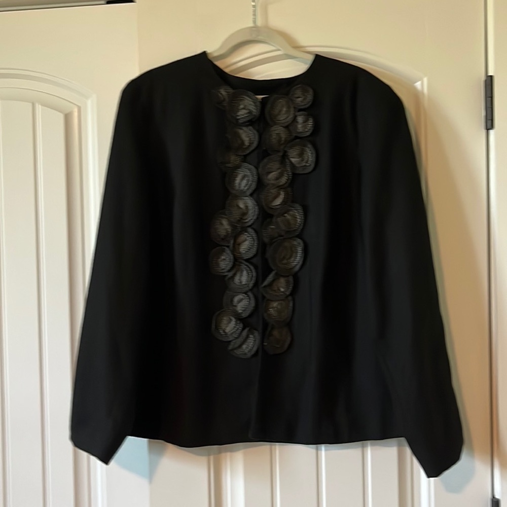 0ne, 52% wool,28% polyester, jacket black. Made by Coldwater Creek. Size 20
